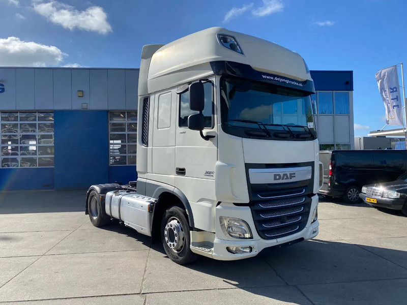 DAF XF 106.460 SSC / Retarder / 2x Tank - Тягач: фото 2 DAF XF 106.460 SSC / Retarder / 2x Tank - Тягач: фото 2