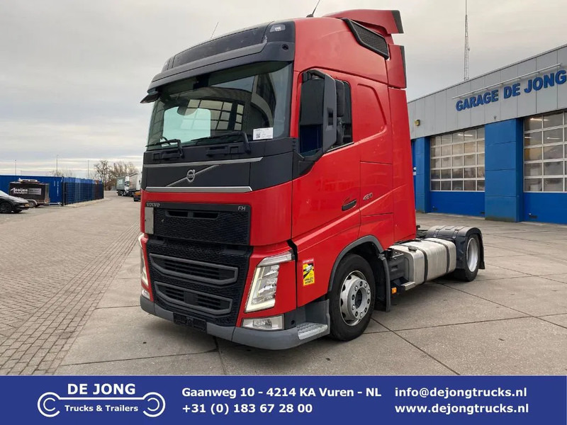 Volvo FH 13.420 Globetrotter / Mega / 2x Tank - Тягач: фото 1 Volvo FH 13.420 Globetrotter / Mega / 2x Tank - Тягач: фото 1