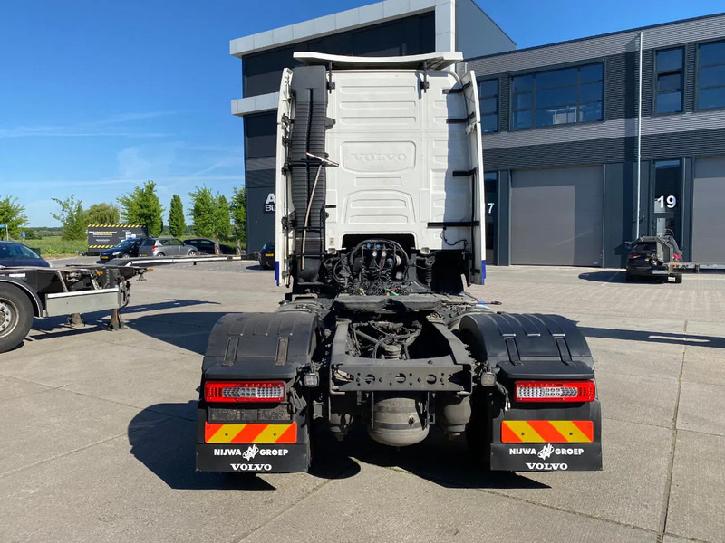 Volvo FH 13.500 Globetrotter XL / I-Park Cool / 2x Tank / Euro 6D - Тягач: фото 5 Volvo FH 13.500 Globetrotter XL / I-Park Cool / 2x Tank / Euro 6D - Тягач: фото 5