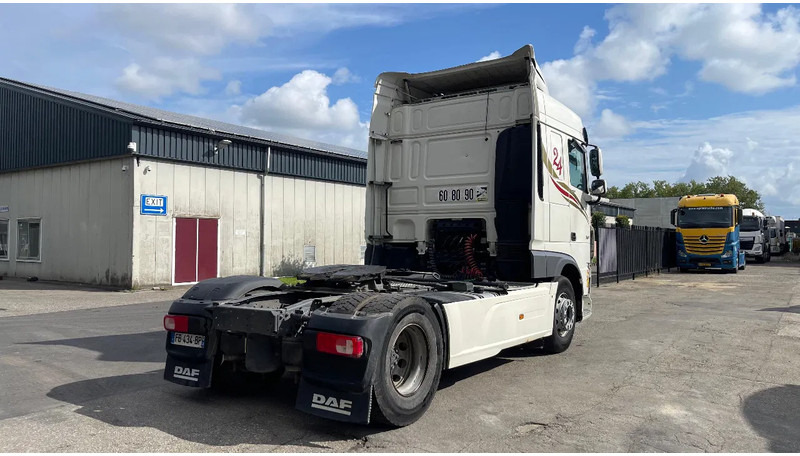 DAF XF 530 Retarder+Refrigerator +2 Beds - Тягач: фото 5 DAF XF 530 Retarder+Refrigerator +2 Beds - Тягач: фото 5