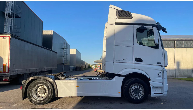 Mercedes-Benz Actros 1945 - Тягач: фото 4 Mercedes-Benz Actros 1945 - Тягач: фото 4