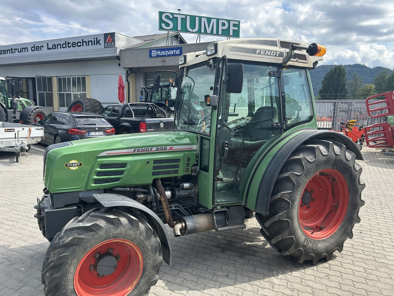 Fendt Farmer 208 PA - Трактор: фото 4 Fendt Farmer 208 PA - Трактор: фото 4