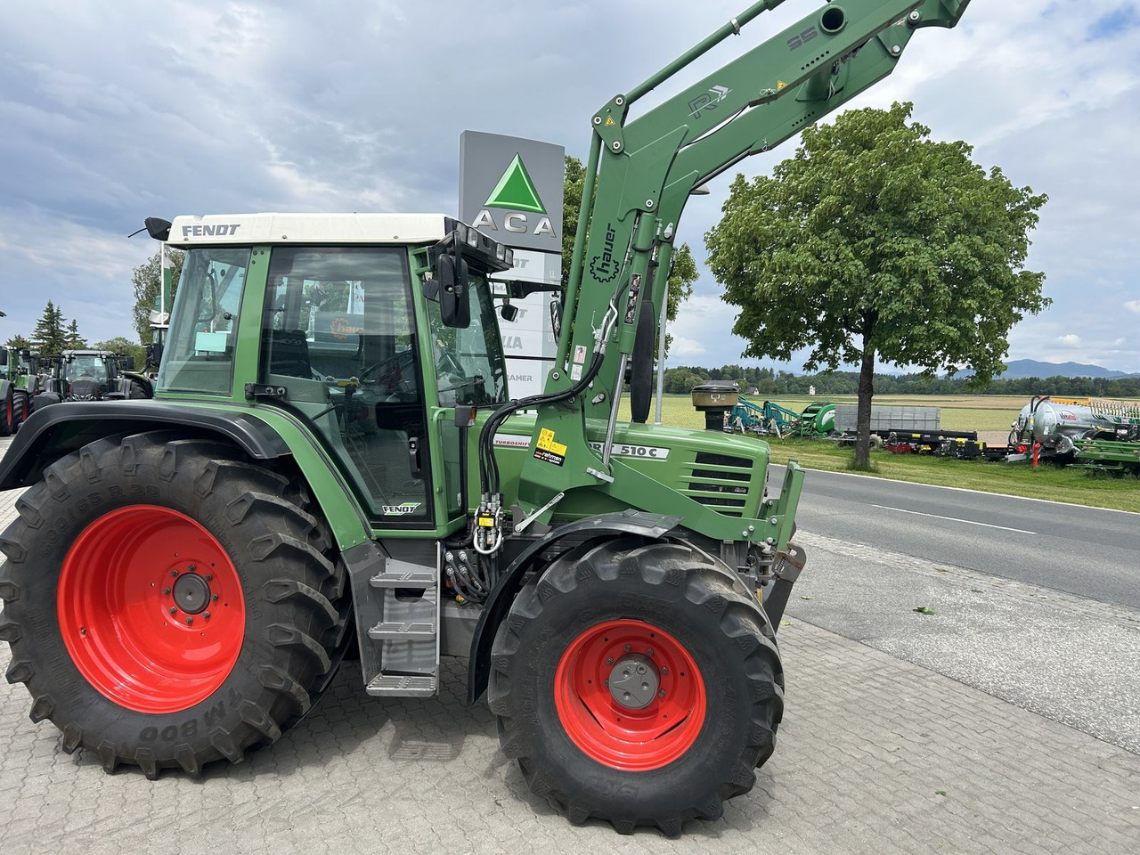 Fendt Favorit 510 C - Трактор: фото 1 Fendt Favorit 510 C - Трактор: фото 1