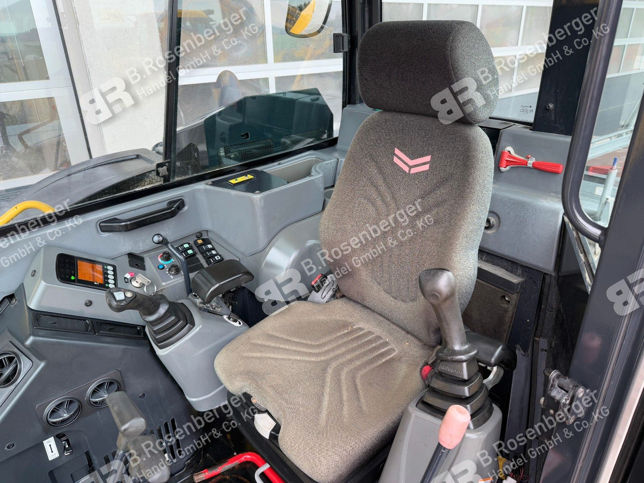 Мини-экскаватор Yanmar Vio 80 Minibagger / nur 2065h / BJ2017 / TOP: фото 15
