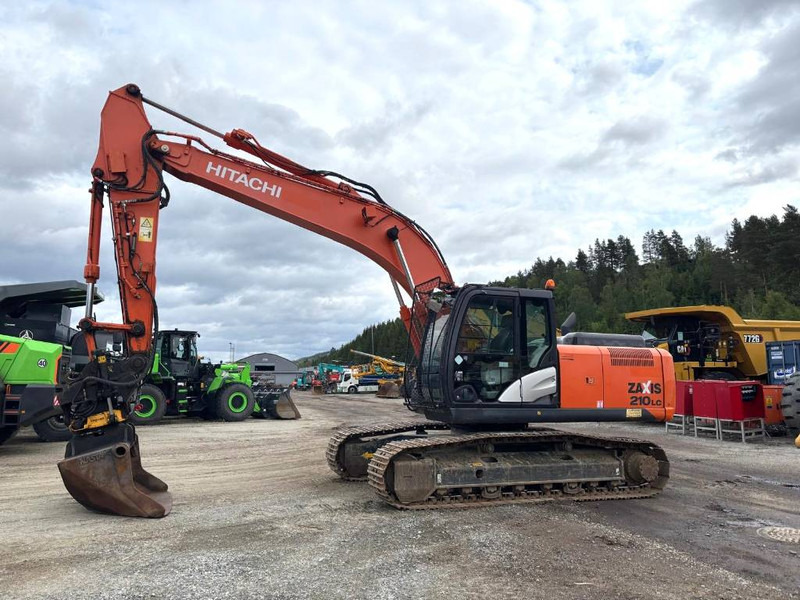 Hitachi ZX 210 LC-5 B - Гусеничный экскаватор: фото 1 Hitachi ZX 210 LC-5 B - Гусеничный экскаватор: фото 1
