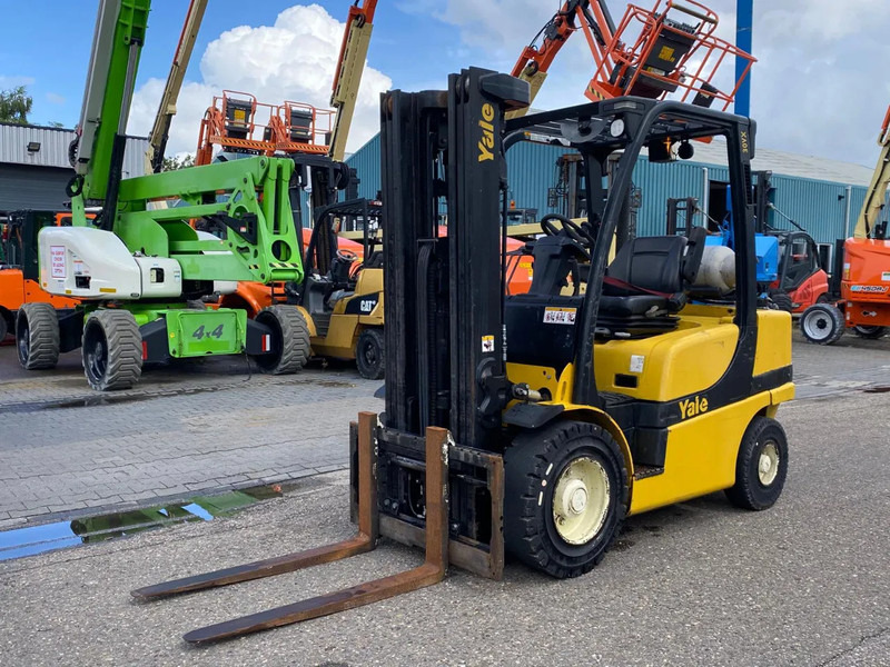 Yale GLP30VXE195 - Газовый погрузчик: фото 2 Yale GLP30VXE195 - Газовый погрузчик: фото 2