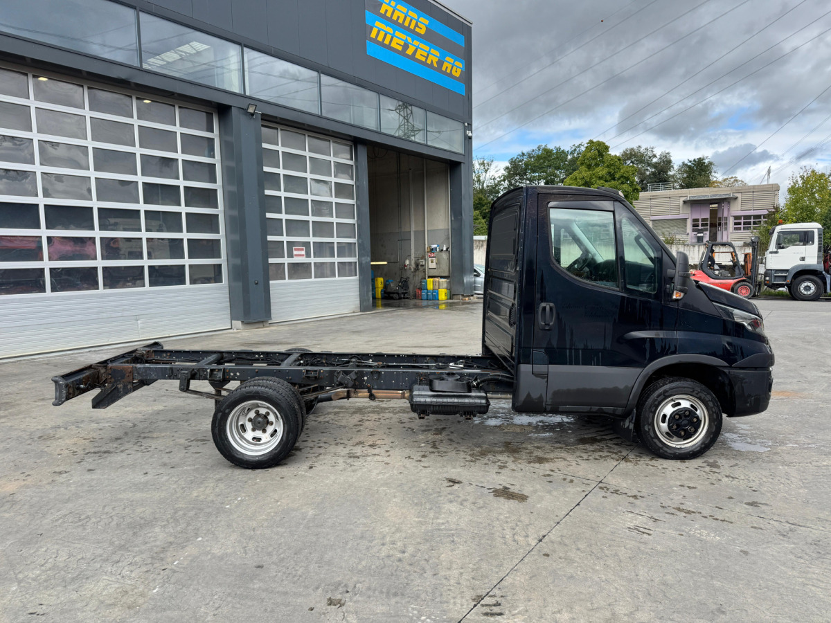 IVECO 35C21 Daily - Грузовик-шасси: фото 3 IVECO 35C21 Daily - Грузовик-шасси: фото 3