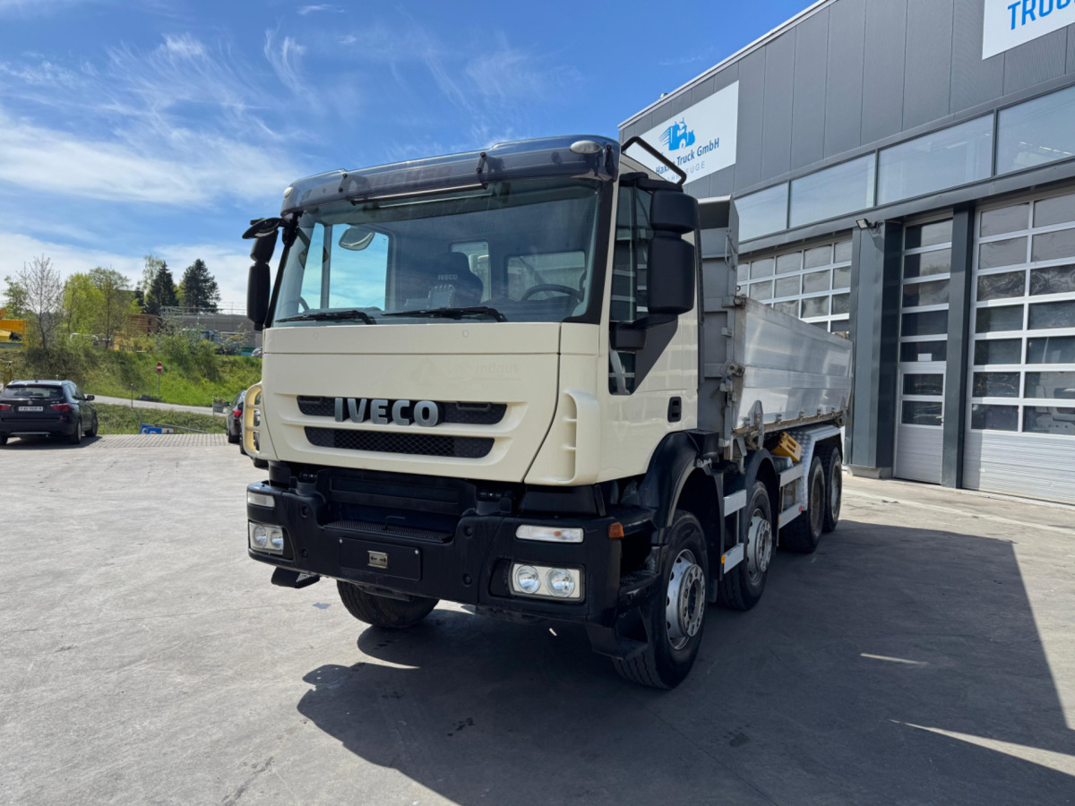 IVECO Trakker 450 8x4 - Самосвал: фото 2 IVECO Trakker 450 8x4 - Самосвал: фото 2