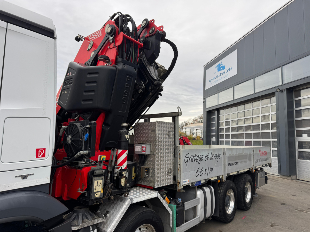 Автоманипулятор MERCEDES Arocs 3251 8x4 Fassi 660 6-6: фото 10 Автоманипулятор MERCEDES Arocs 3251 8x4 Fassi 660 6-6: фото 10