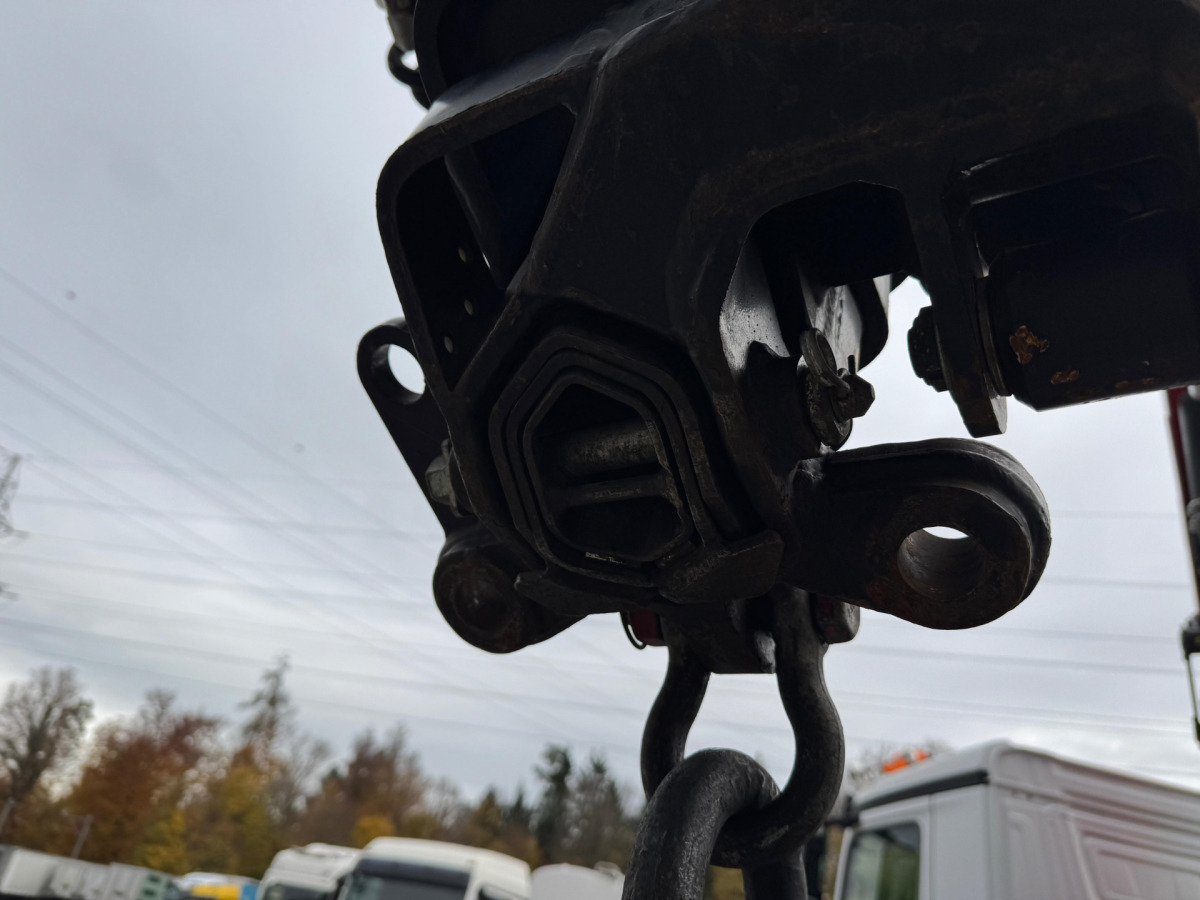 Автоманипулятор MERCEDES Arocs 3251 8x4 Fassi 660 6-6: фото 14 Автоманипулятор MERCEDES Arocs 3251 8x4 Fassi 660 6-6: фото 14