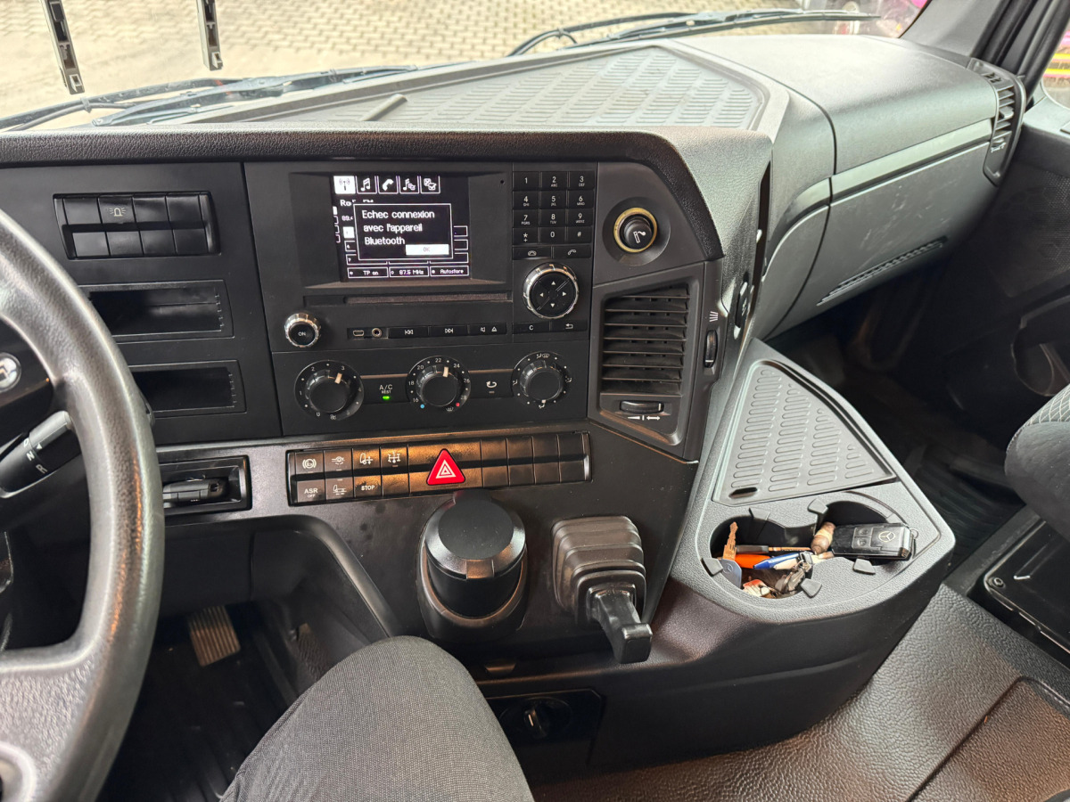 Автоманипулятор MERCEDES Arocs 3251 8x4 Fassi 660 6-6: фото 20 Автоманипулятор MERCEDES Arocs 3251 8x4 Fassi 660 6-6: фото 20