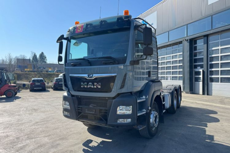 MAN TGS 33.500 6x4 Hydraulik - Тягач: фото 1 MAN TGS 33.500 6x4 Hydraulik - Тягач: фото 1