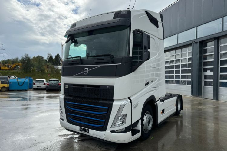 Volvo FH-460 4x2 C5273 - Тягач: фото 1 Volvo FH-460 4x2 C5273 - Тягач: фото 1