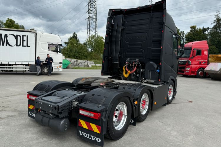 Volvo FH-500 TC 6x2 - Тягач: фото 5 Volvo FH-500 TC 6x2 - Тягач: фото 5