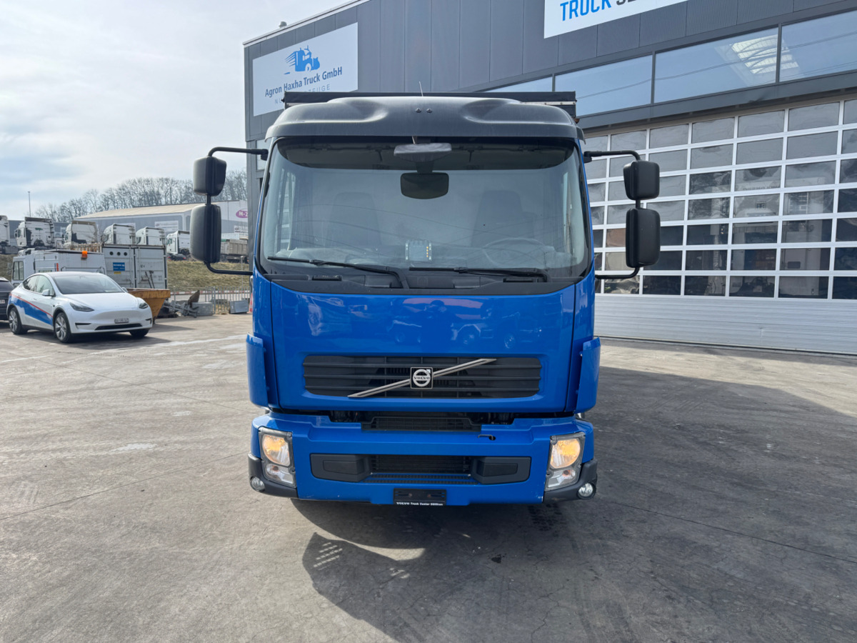 VOLVO FLL-290 - Тентованный грузовик: фото 2 VOLVO FLL-290 - Тентованный грузовик: фото 2