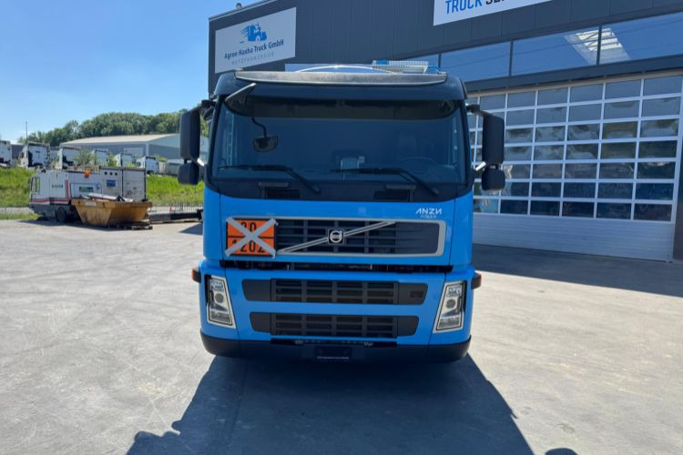 Volvo FM-500 6x2 Tankwagen - Грузовик-цистерна: фото 3 Volvo FM-500 6x2 Tankwagen - Грузовик-цистерна: фото 3