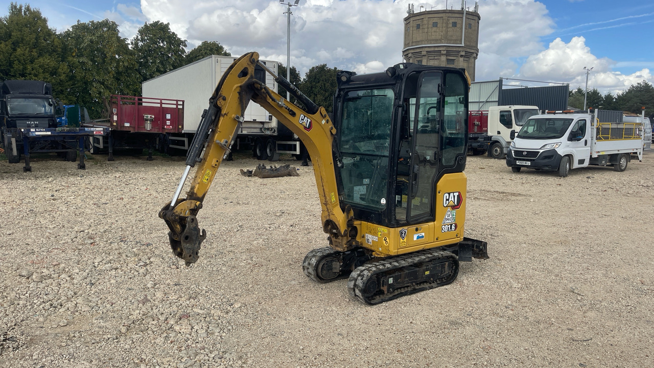 CATERPILLAR 301.6 - Мини-экскаватор: фото 1 CATERPILLAR 301.6 - Мини-экскаватор: фото 1