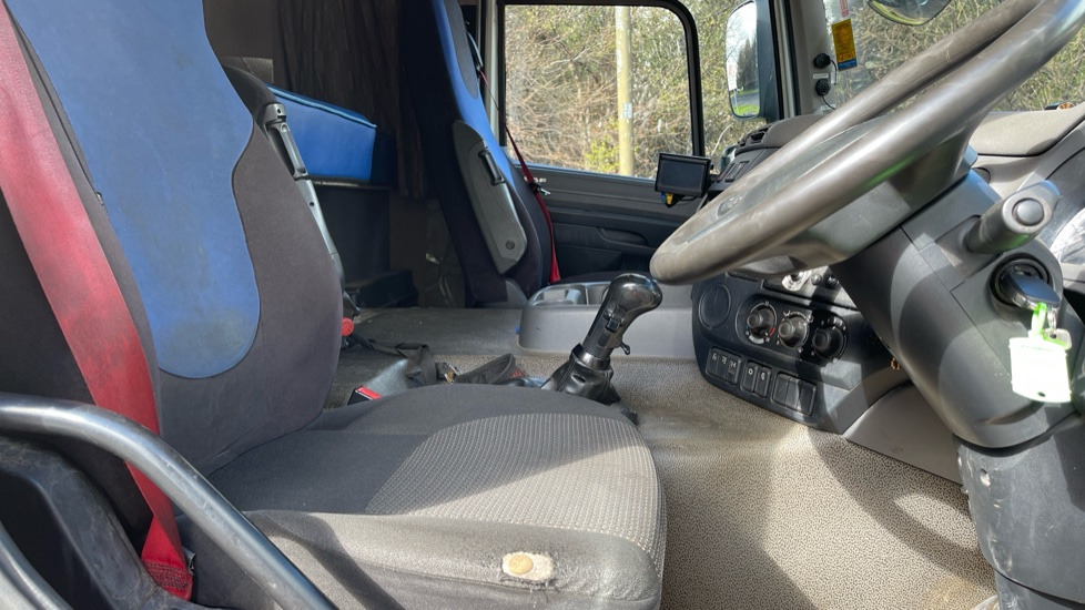 DAF CF 460 - Грузовик бортовой/ Платформа, Автоманипулятор: фото 5 DAF CF 460 - Грузовик бортовой/ Платформа, Автоманипулятор: фото 5