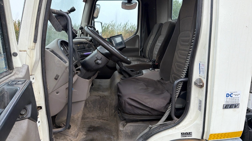 DAF LF 45.160 - Подметально-уборочная машина: фото 5 DAF LF 45.160 - Подметально-уборочная машина: фото 5