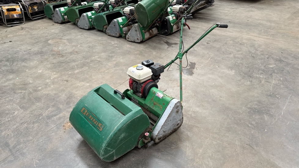 DENNIS FT20 PEDESTRIAN CYLINDER MOWER NO UNIT, GRASS BOX - Газонокосилка: фото 2 DENNIS FT20 PEDESTRIAN CYLINDER MOWER NO UNIT, GRASS BOX - Газонокосилка: фото 2