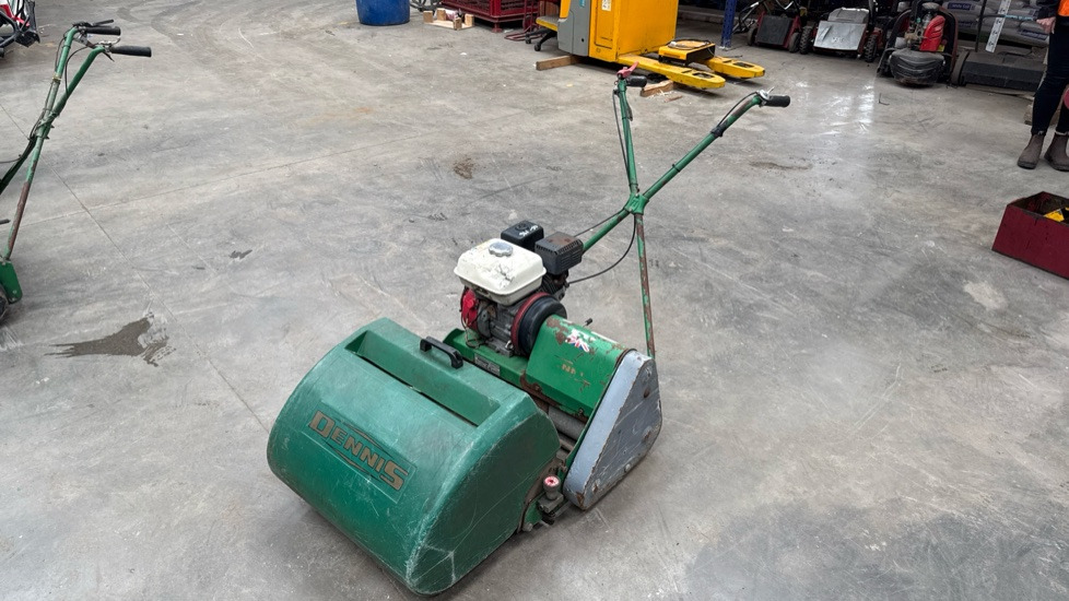 DENNIS FT510 PEDESTRIAN CYLINDER MOWER NO BLADE UNIT, GRASS BOX - Газонокосилка: фото 4 DENNIS FT510 PEDESTRIAN CYLINDER MOWER NO BLADE UNIT, GRASS BOX - Газонокосилка: фото 4