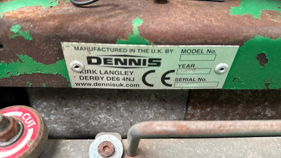 DENNIS FT510 PEDESTRIAN CYLINDER MOWER WITH 5K UNIT AND GRASS BOX - Газонокосилка: фото 5 DENNIS FT510 PEDESTRIAN CYLINDER MOWER WITH 5K UNIT AND GRASS BOX - Газонокосилка: фото 5
