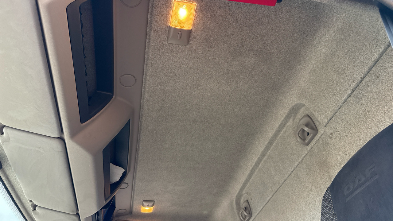 Тентованный грузовик Daf LF 260: фото 16 Тентованный грузовик Daf LF 260: фото 16