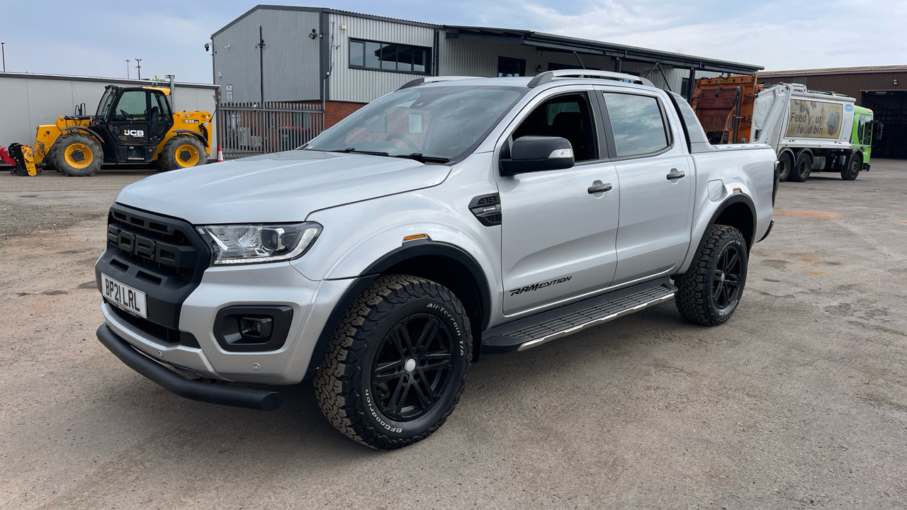 FORD RANGER 2.0 ECOBLUE WILDTRAK 213 - Пикап, Грузопассажирский фургон: фото 2 FORD RANGER 2.0 ECOBLUE WILDTRAK 213 - Пикап, Грузопассажирский фургон: фото 2