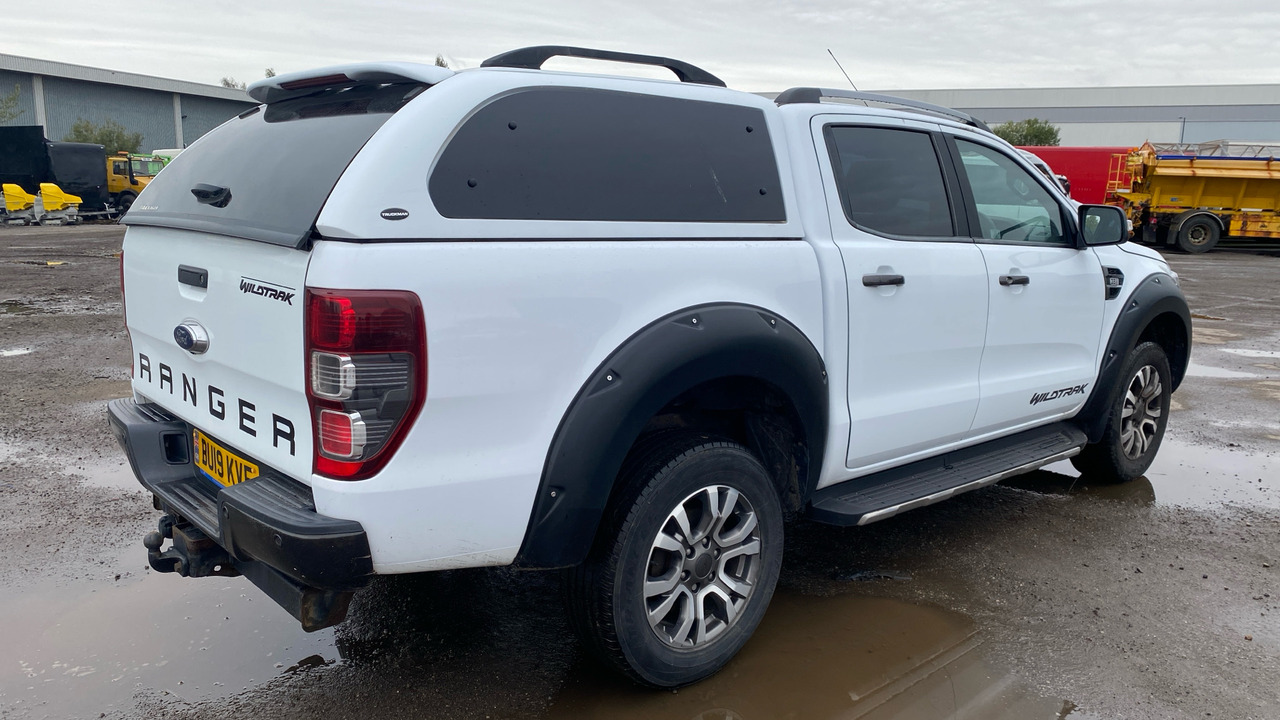 FORD RANGER Wildtrak 3.2 TDCi 200PS - Пикап, Грузопассажирский фургон: фото 4 FORD RANGER Wildtrak 3.2 TDCi 200PS - Пикап, Грузопассажирский фургон: фото 4