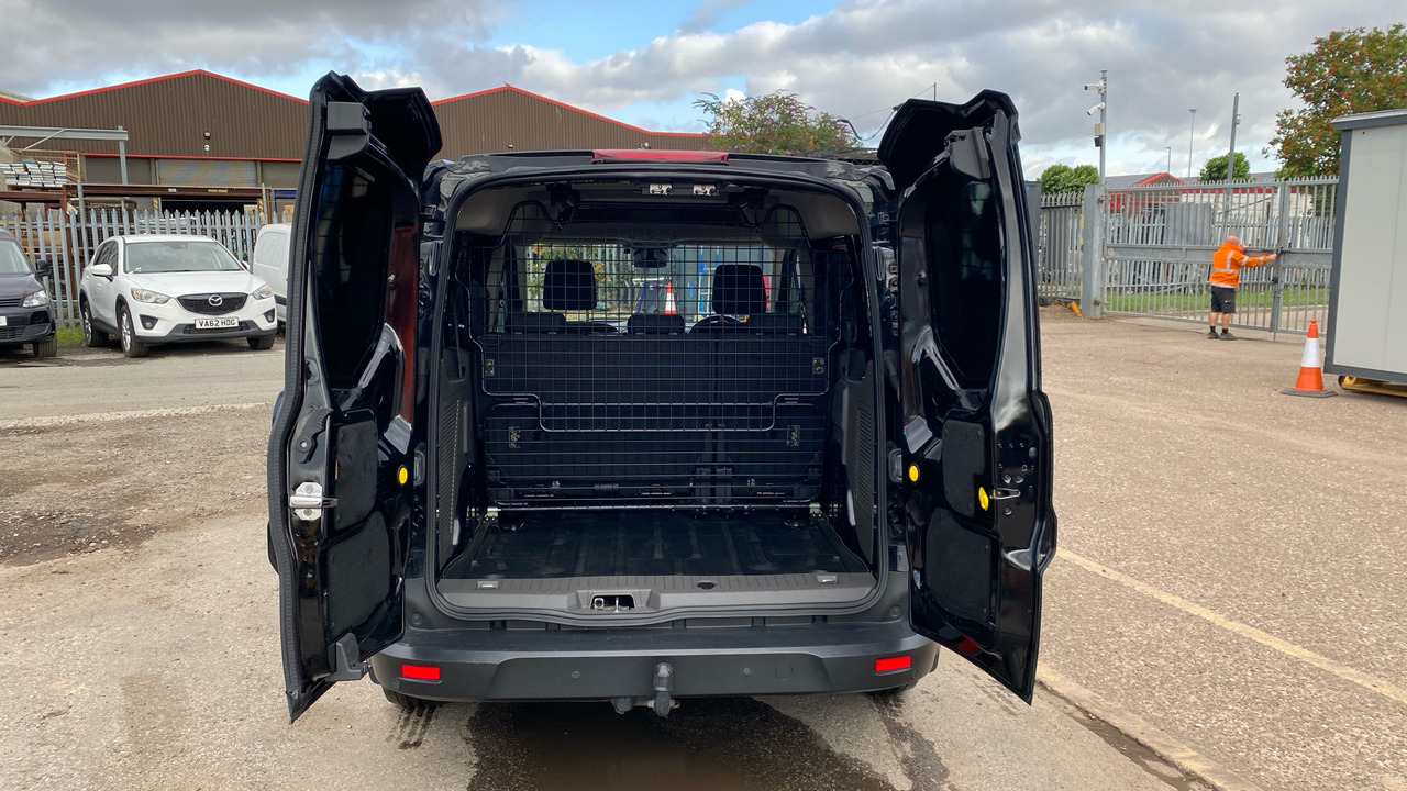 Грузопассажирский фургон FORD TRANSIT CONNECT 220 1.5 EcoBlue 120ps Trend: фото 9