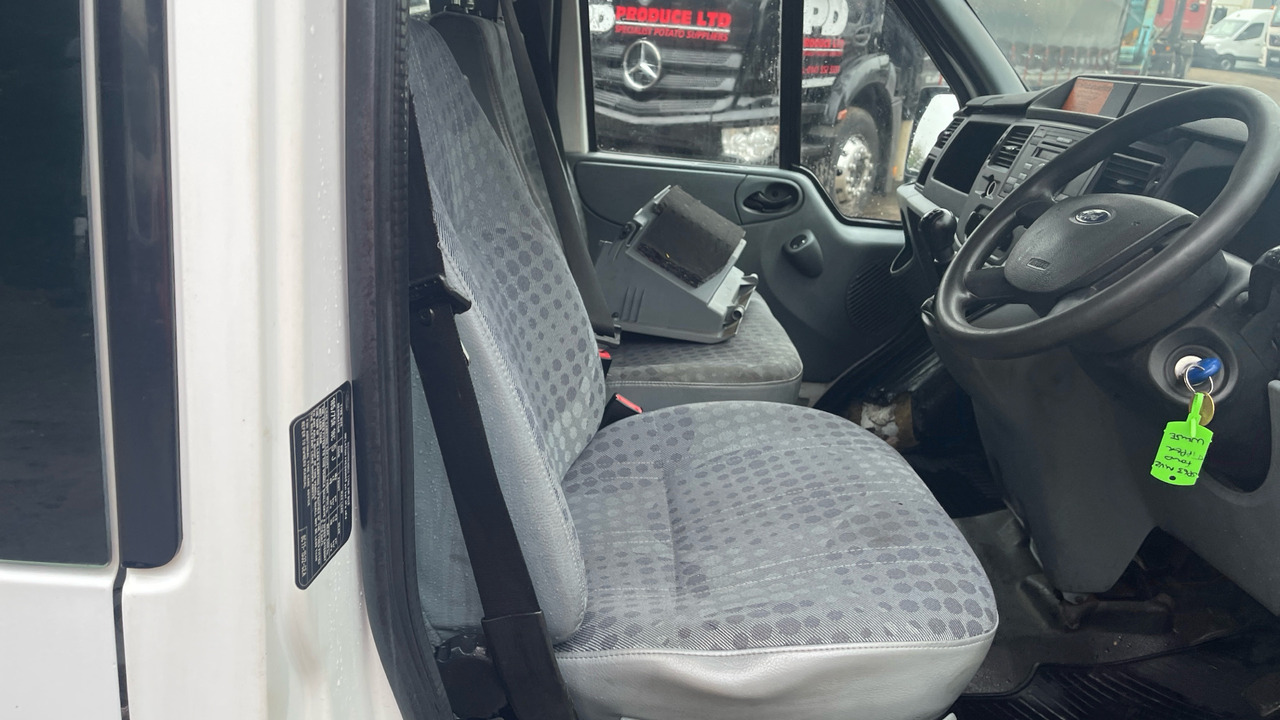Ford Transit T350 2.2 TDCi 125PS - Малотоннажный самосвал: фото 5 Ford Transit T350 2.2 TDCi 125PS - Малотоннажный самосвал: фото 5