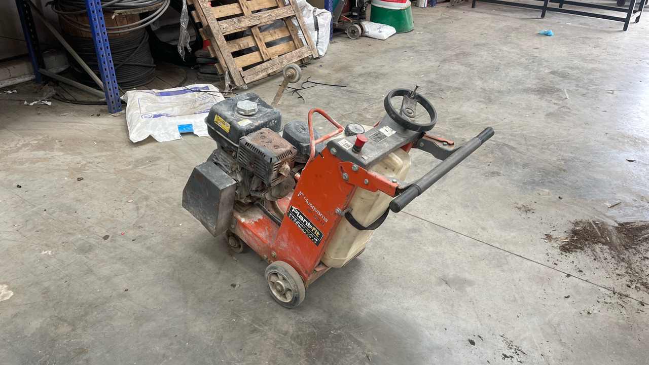 HUSQVARNA TS400LV, FLOOR SAW, PETROL (UNTESTED) - Строительное оборудование: фото 2 HUSQVARNA TS400LV, FLOOR SAW, PETROL (UNTESTED) - Строительное оборудование: фото 2