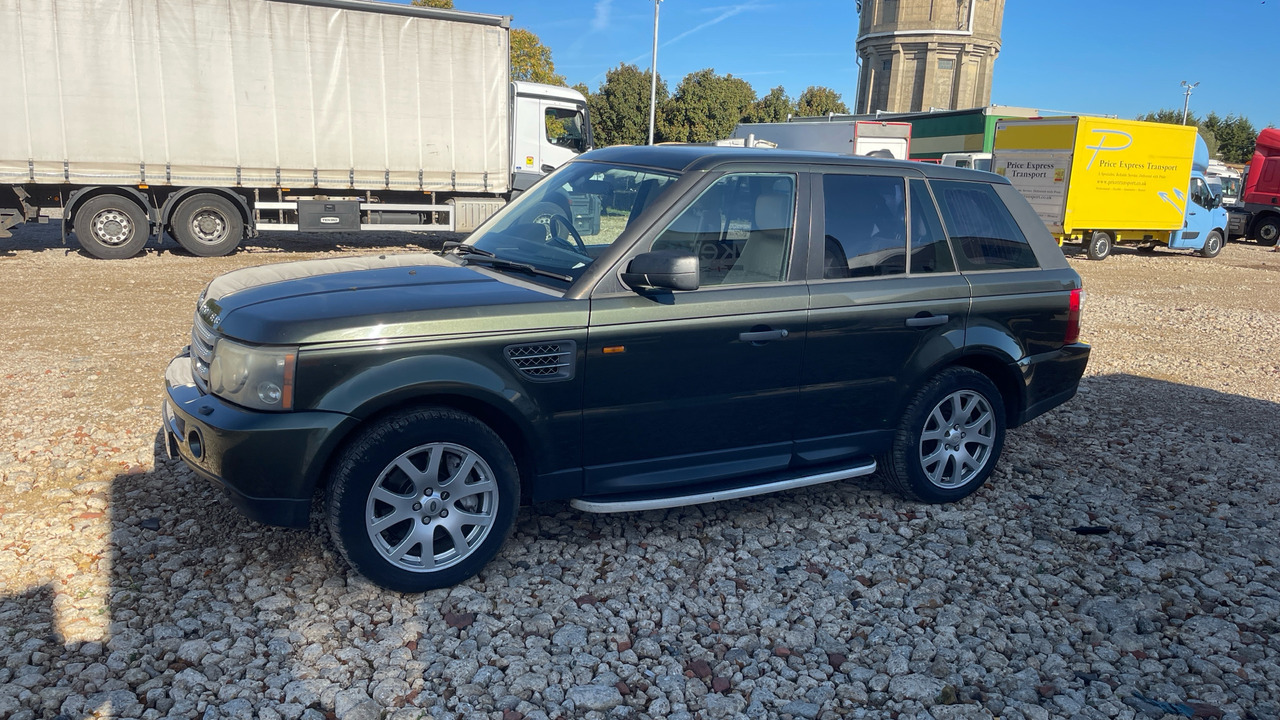 LAND ROVER RANGE ROVER SPORT 2.7 V6 HSE - Универсал: фото 2 LAND ROVER RANGE ROVER SPORT 2.7 V6 HSE - Универсал: фото 2