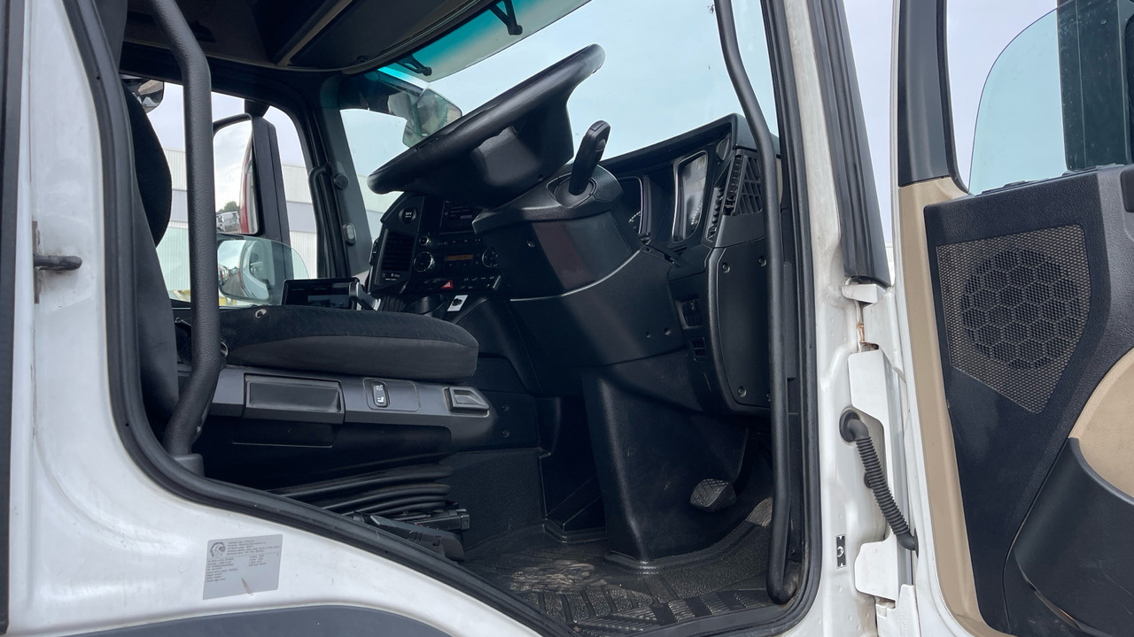 MERCEDES-BENZ ACTROS 2530 - Тентованный грузовик: фото 5 MERCEDES-BENZ ACTROS 2530 - Тентованный грузовик: фото 5