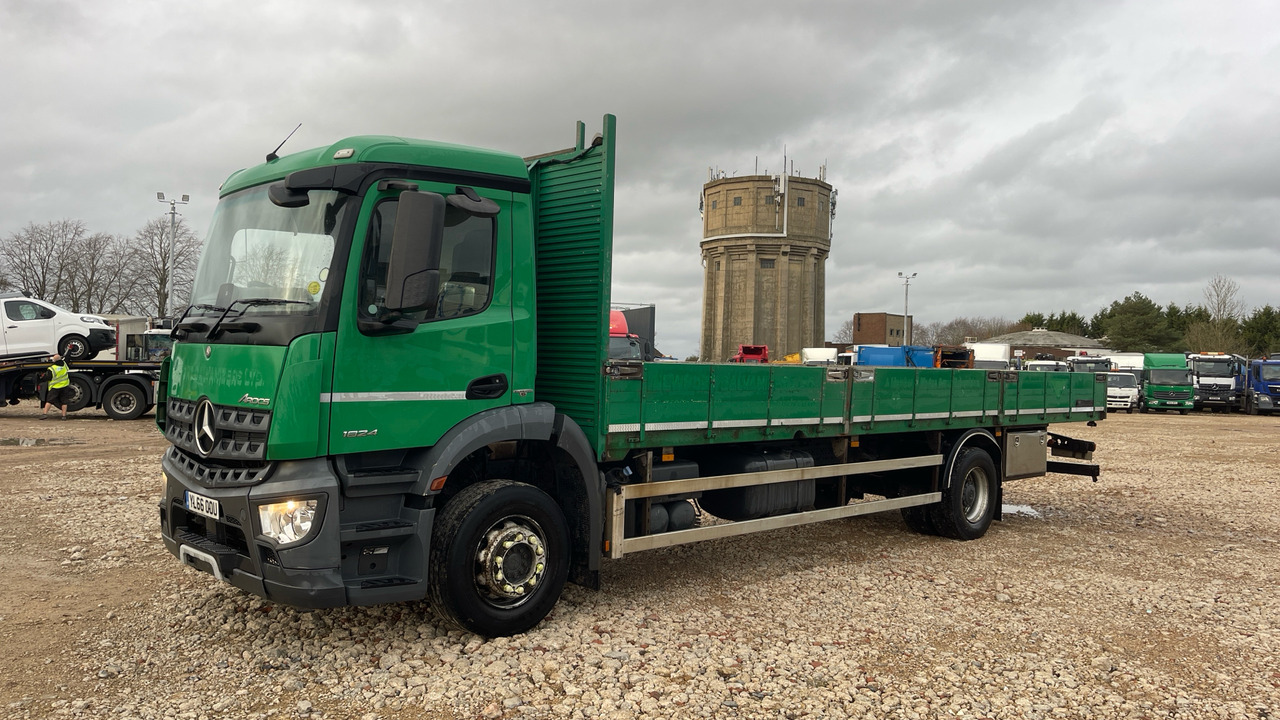 MERCEDES-BENZ AROCS 1824 - Грузовик бортовой/ Платформа: фото 2 MERCEDES-BENZ AROCS 1824 - Грузовик бортовой/ Платформа: фото 2