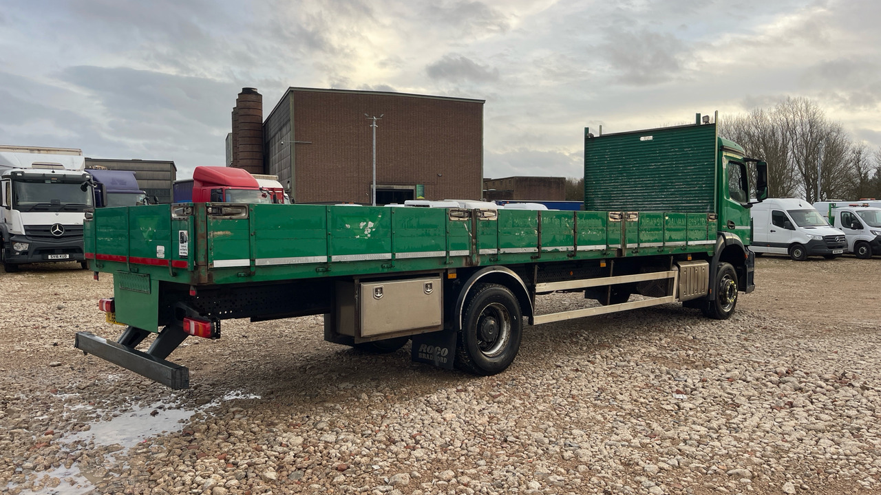 MERCEDES-BENZ AROCS 1824 - Грузовик бортовой/ Платформа: фото 4 MERCEDES-BENZ AROCS 1824 - Грузовик бортовой/ Платформа: фото 4