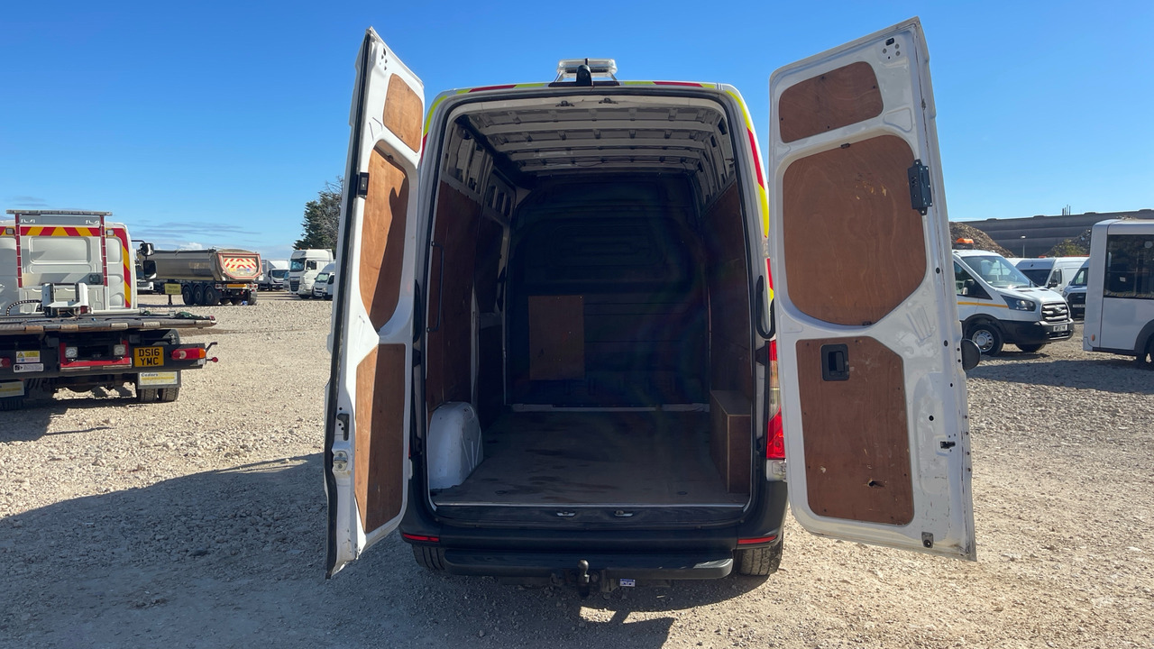 Цельнометаллический фургон MERCEDES-BENZ SPRINTER 314 CDI: фото 9