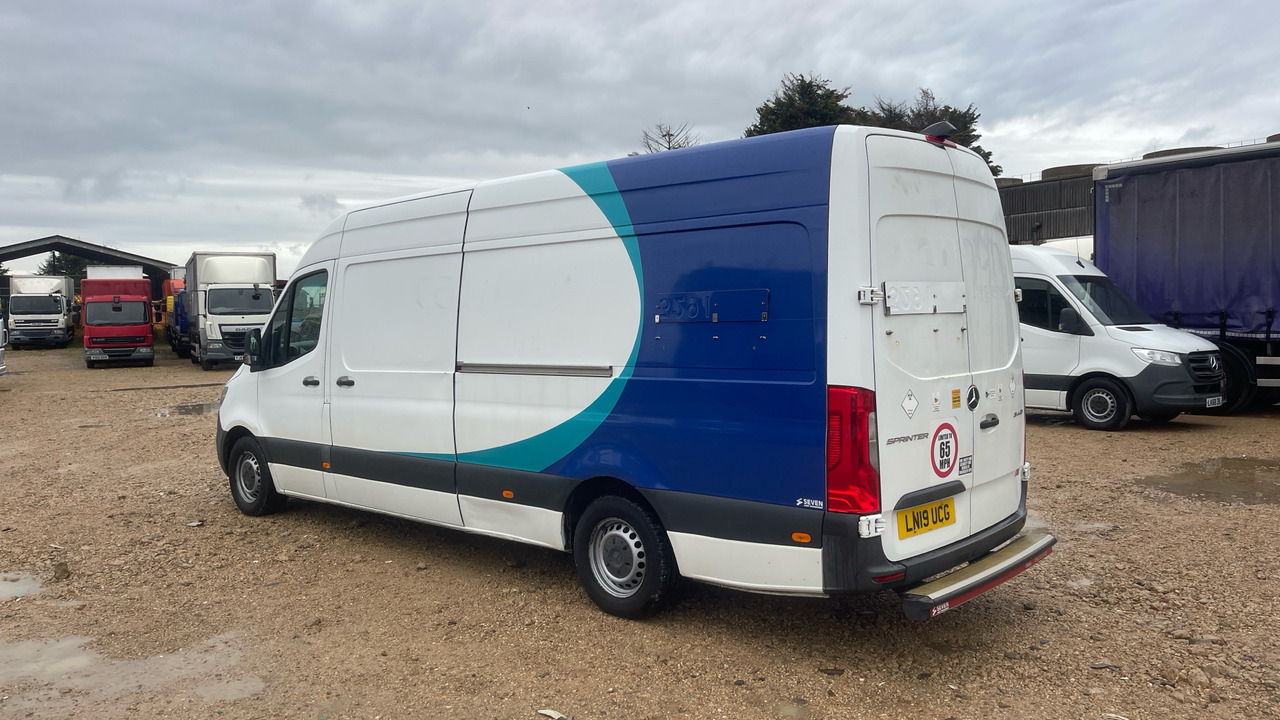 MERCEDES-BENZ SPRINTER 314 CDI - Цельнометаллический фургон: фото 3 MERCEDES-BENZ SPRINTER 314 CDI - Цельнометаллический фургон: фото 3