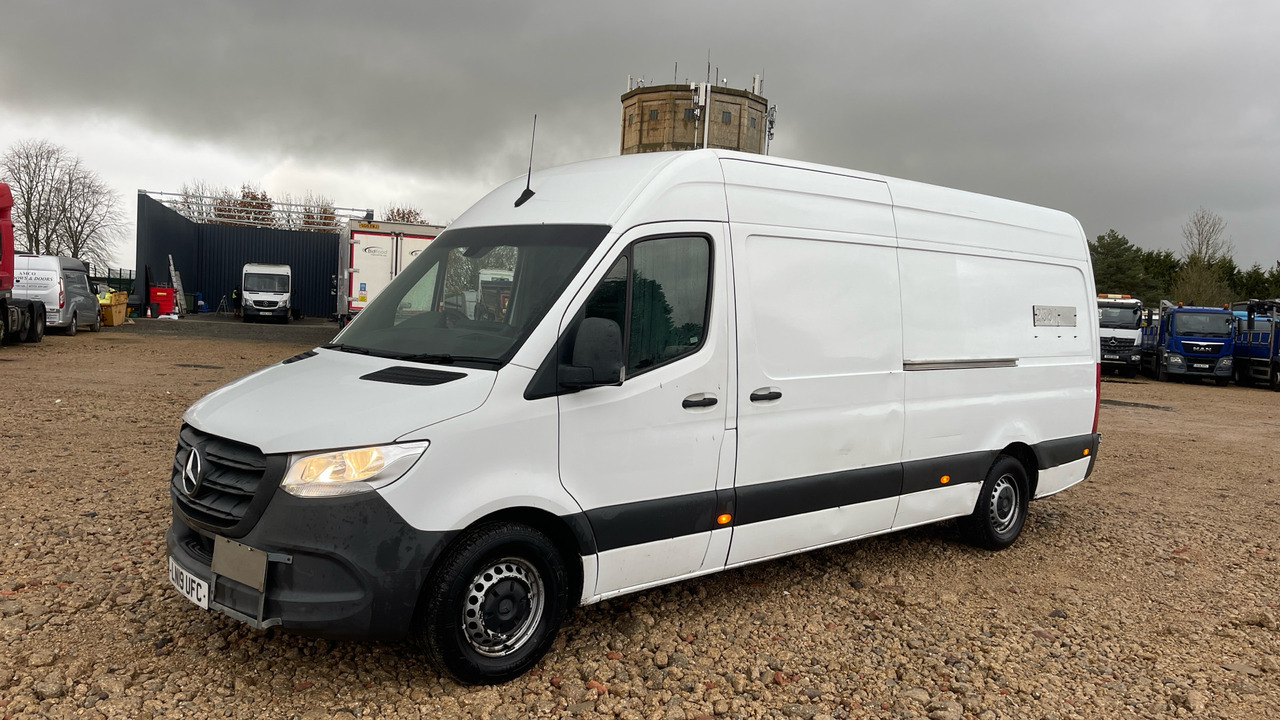 MERCEDES-BENZ SPRINTER 314 CDI - Цельнометаллический фургон: фото 2 MERCEDES-BENZ SPRINTER 314 CDI - Цельнометаллический фургон: фото 2