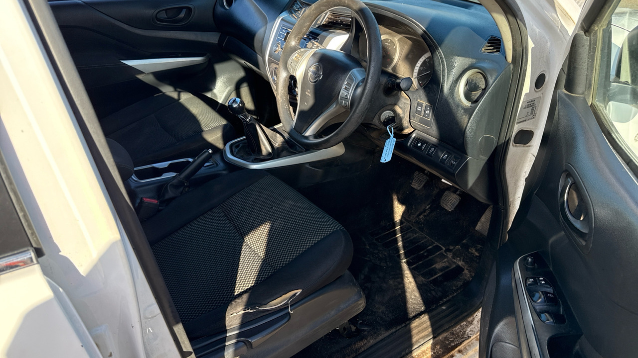 Nissan Navara VISIA 2.3 DCI 160PS - Пикап, Грузопассажирский фургон: фото 5 Nissan Navara VISIA 2.3 DCI 160PS - Пикап, Грузопассажирский фургон: фото 5