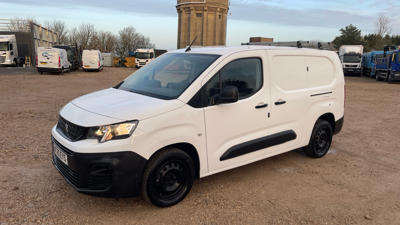 PEUGEOT PARTNER 850 1.5 BlueHDi 100ps Professional - Легковой фургон: фото 2 PEUGEOT PARTNER 850 1.5 BlueHDi 100ps Professional - Легковой фургон: фото 2