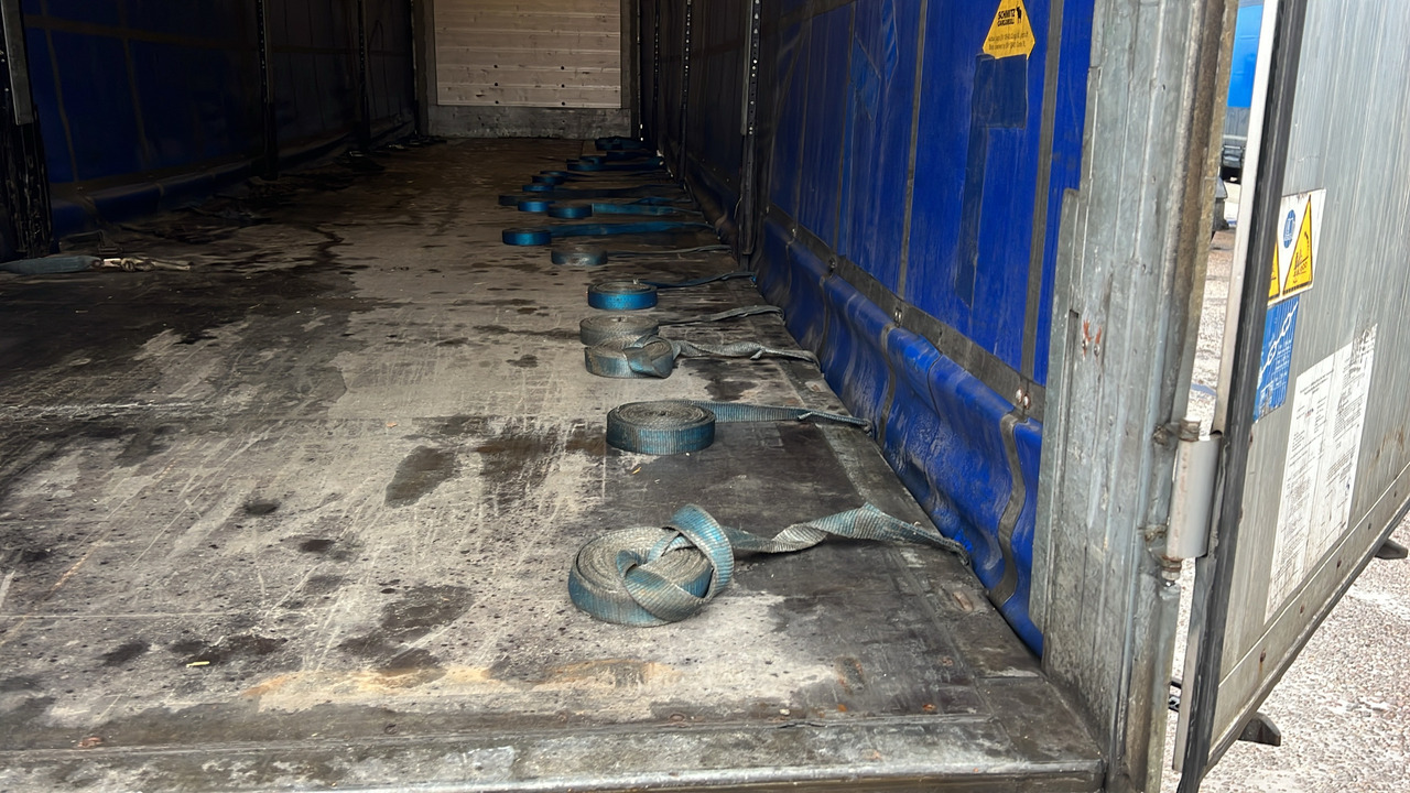 SCHMITZ CURTAINSIDE MEGA EUROLINER - Прицеп: фото 2 SCHMITZ CURTAINSIDE MEGA EUROLINER - Прицеп: фото 2