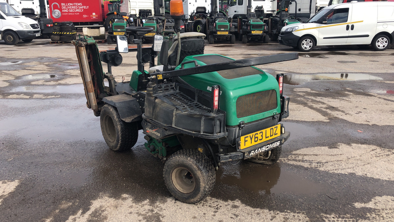 RANSOMES HIGHWAY 3 SPORT 200 LITE - Газонокосилка: фото 3 RANSOMES HIGHWAY 3 SPORT 200 LITE - Газонокосилка: фото 3
