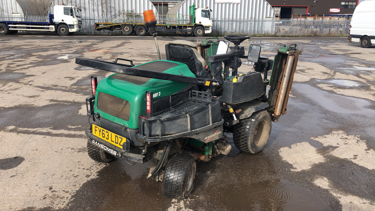RANSOMES HIGHWAY 3 SPORT 200 LITE - Газонокосилка: фото 4 RANSOMES HIGHWAY 3 SPORT 200 LITE - Газонокосилка: фото 4