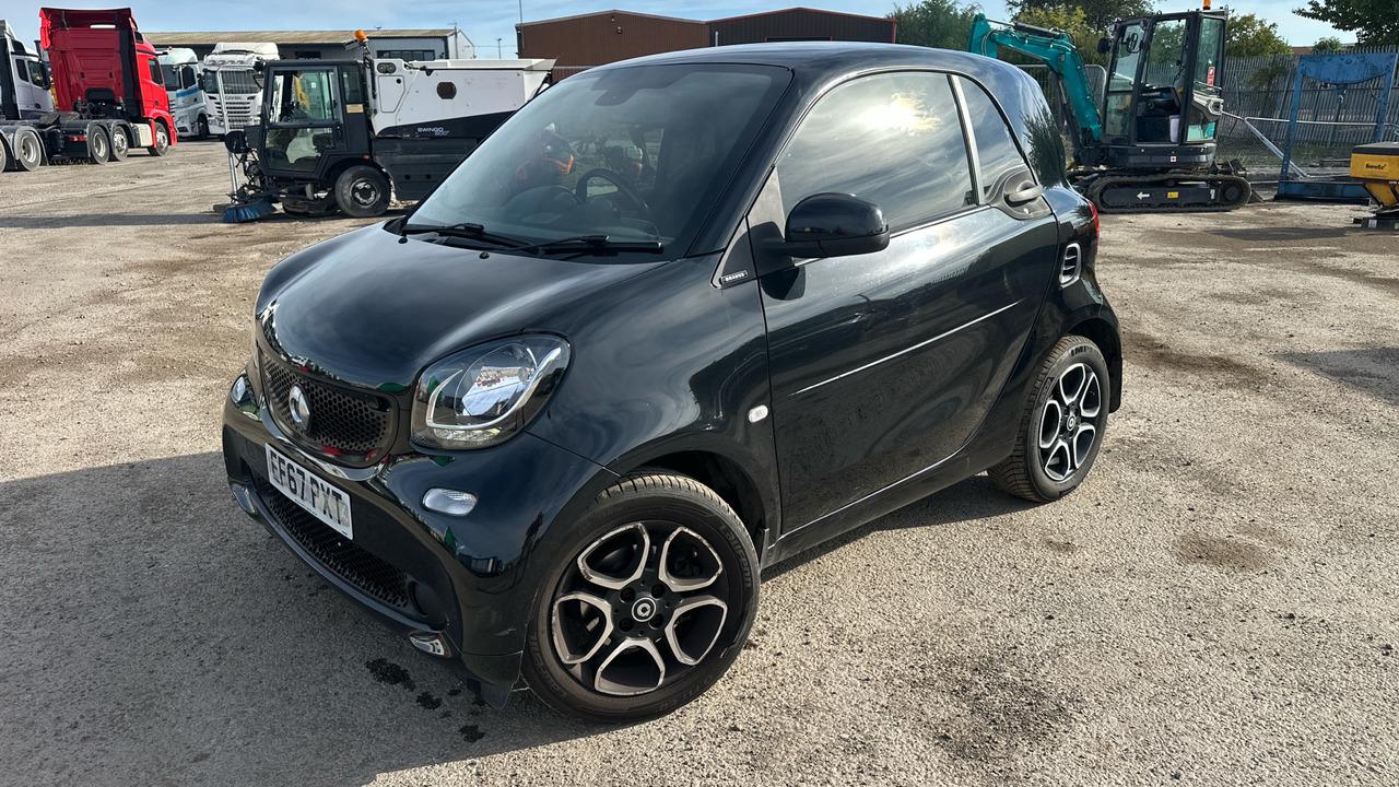 SMART FORTWO  0.9 TURBO PRIME PREMIUM - Купе: фото 2 SMART FORTWO  0.9 TURBO PRIME PREMIUM - Купе: фото 2