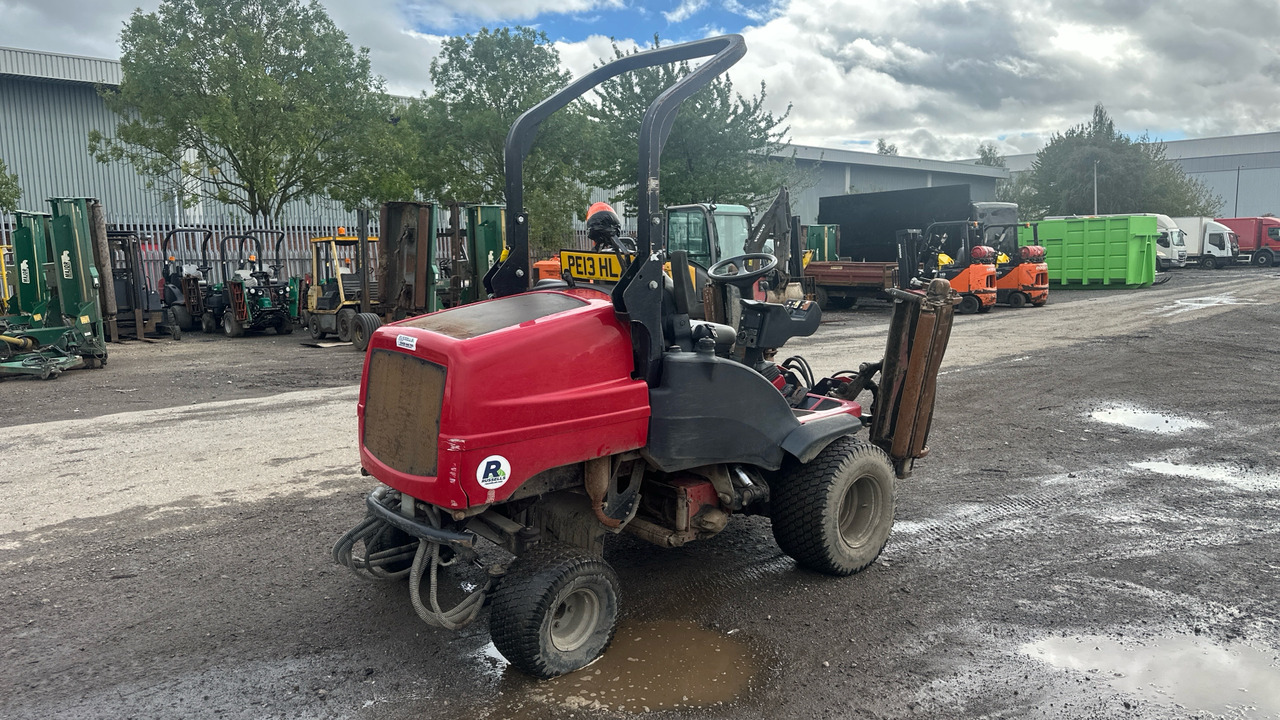 TORO LT3340 - Газонокосилка: фото 4 TORO LT3340 - Газонокосилка: фото 4