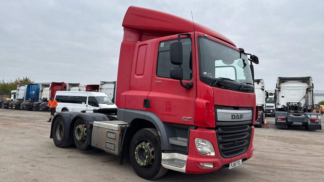 DAF CF 440 - Тягач: фото 1 DAF CF 440 - Тягач: фото 1