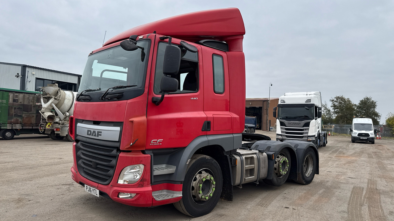 DAF CF 440 - Тягач: фото 2 DAF CF 440 - Тягач: фото 2