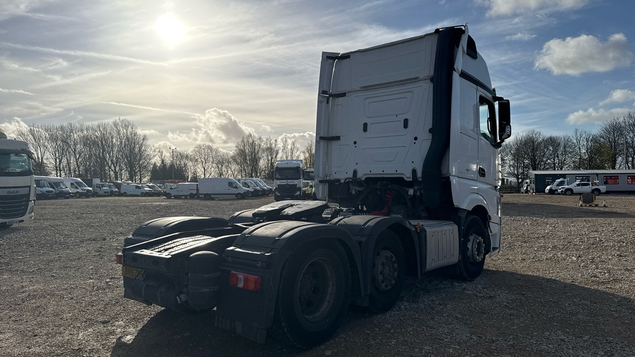 MERCEDES-BENZ ACTROS - Тягач: фото 4 MERCEDES-BENZ ACTROS - Тягач: фото 4