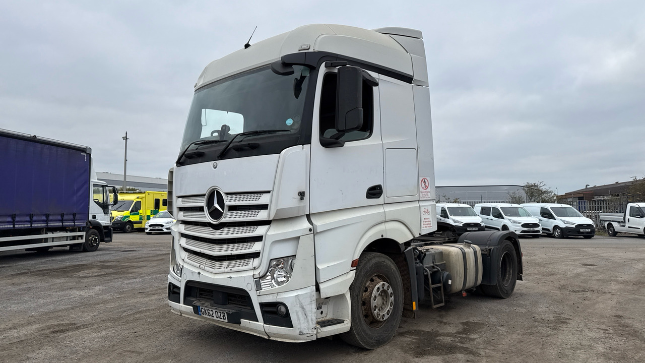 MERCEDES-BENZ ACTROS - Тягач: фото 2 MERCEDES-BENZ ACTROS - Тягач: фото 2